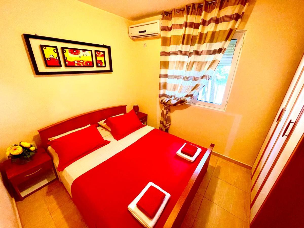 Holiday Home Viko Sutomore Exterior photo